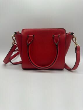 ✨ Carpisa Red Structured Top-Handle Crossbody Satchel Bag (9”x6.5”) ✨
